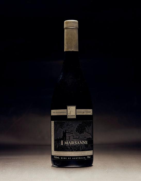 Aged white wine from Australia, gift for wine collectors