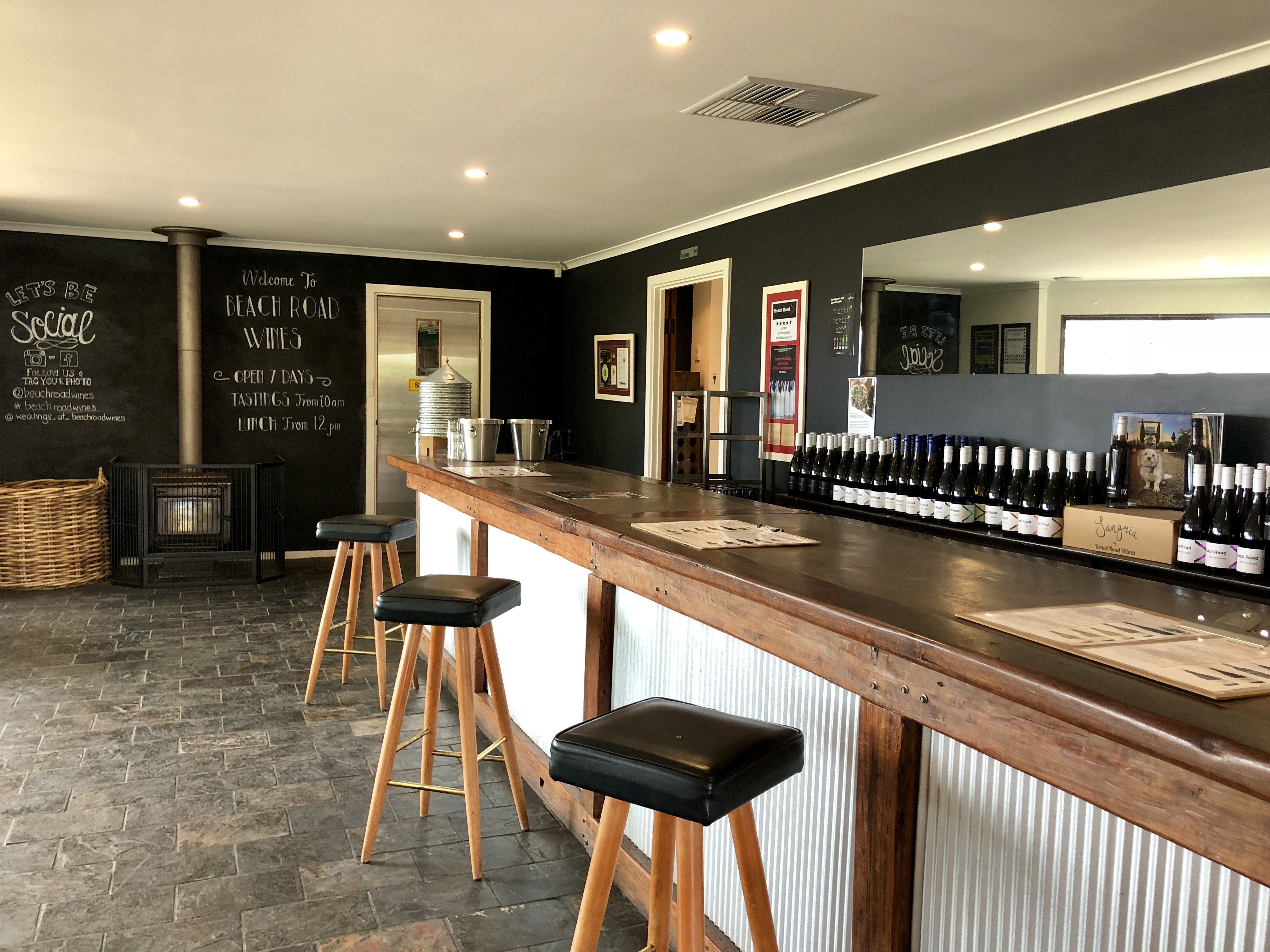 Beach Road Winery & Restaurant